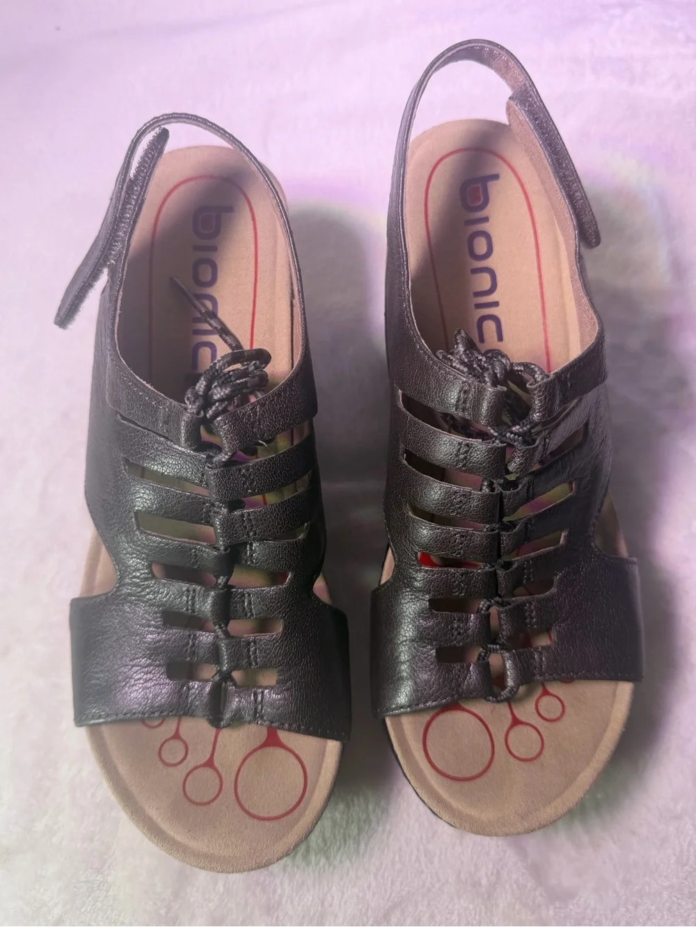 Bionica stylish wedge